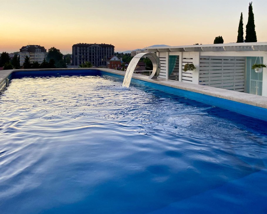 Отель Беларусь красная Поляна бассейн