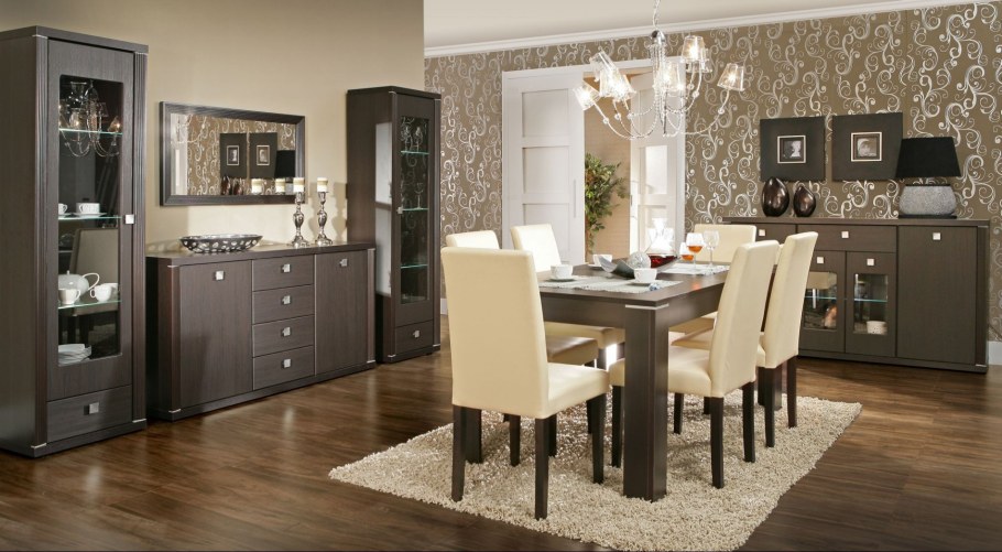 Обои к мебели цвета венге в гостиной