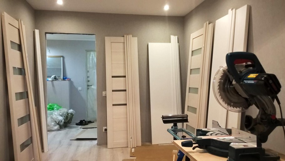 Установка дверей