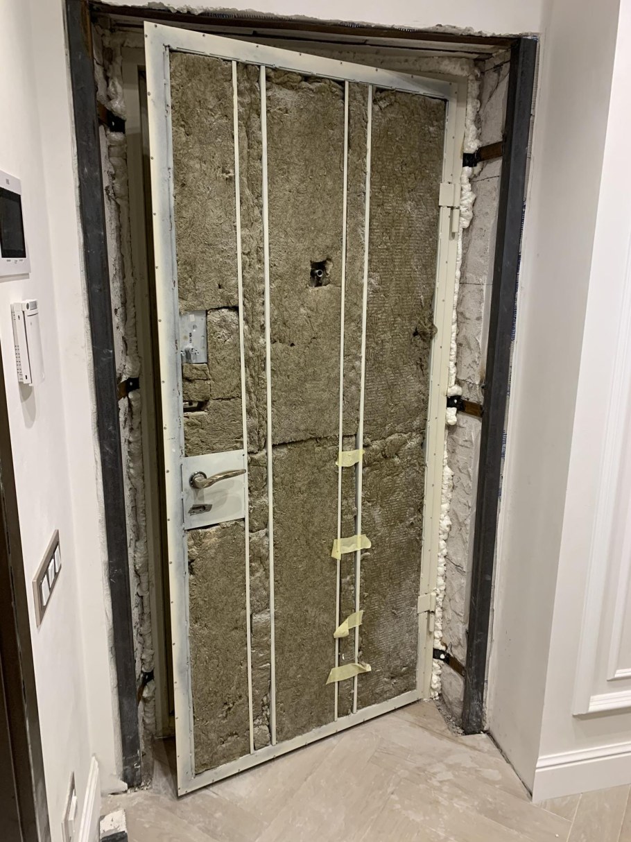 Демонтаж дверного проема