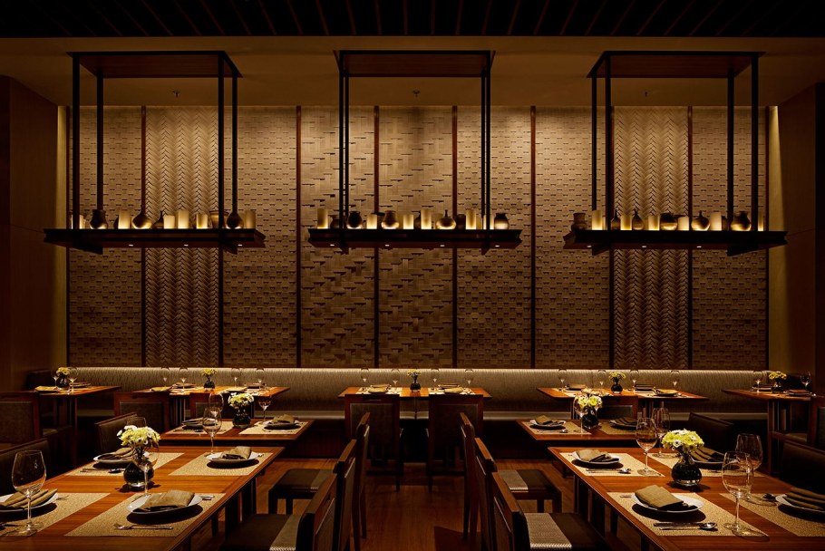 Современная классика в интерьере ресторана