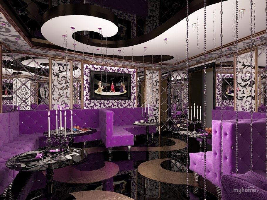 Девчонки в клубе