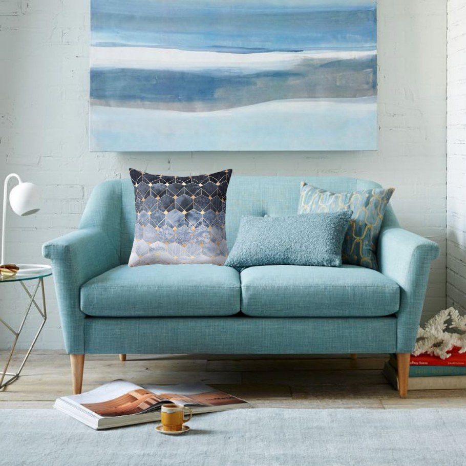 Бело синий интерьер