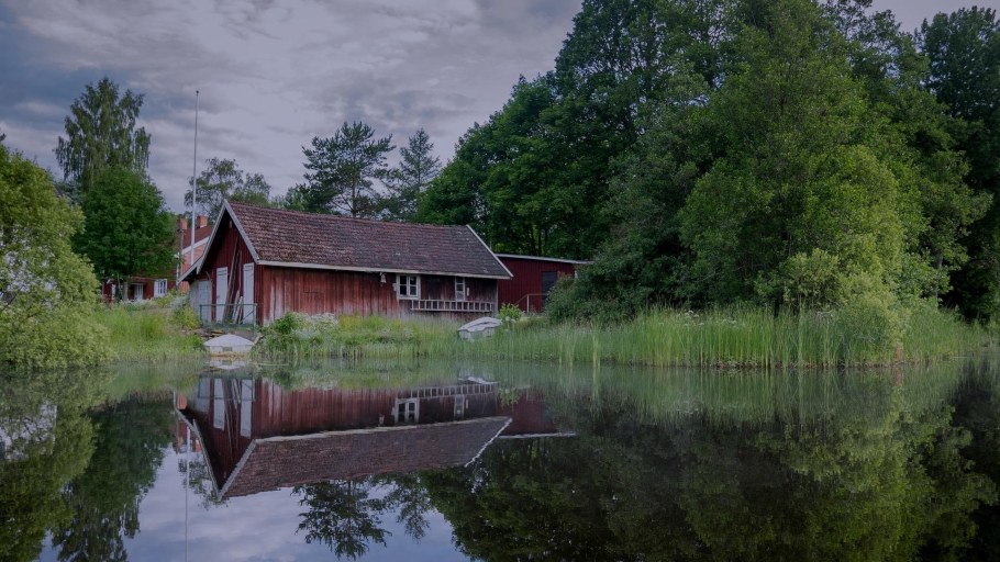 Дом у реки (River Cottage)