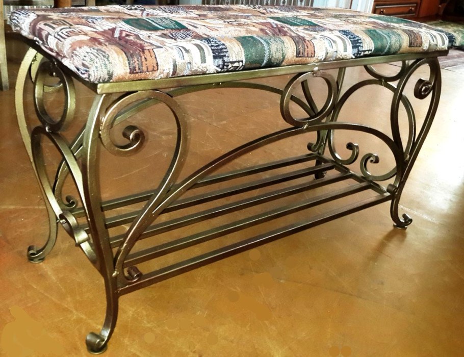 Вешалка настенная кованая