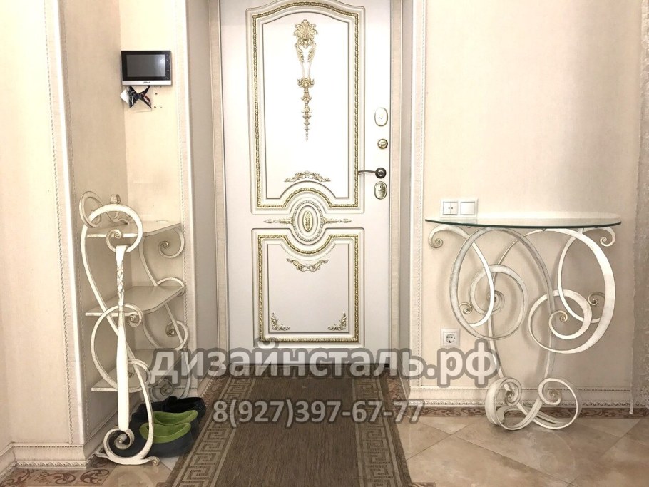Кованые лавки в прихожую со спинкой
