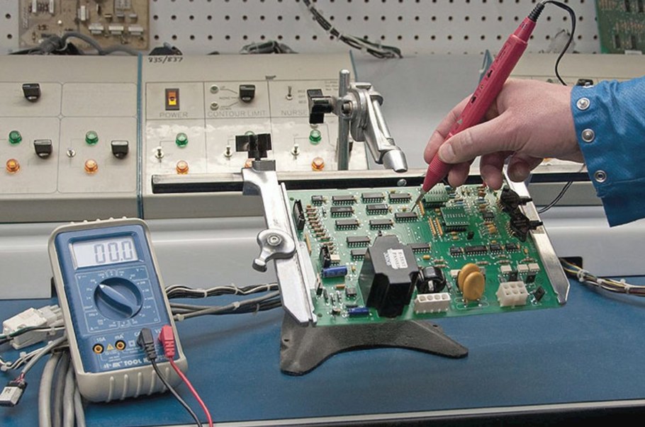 Монтажник РЭА