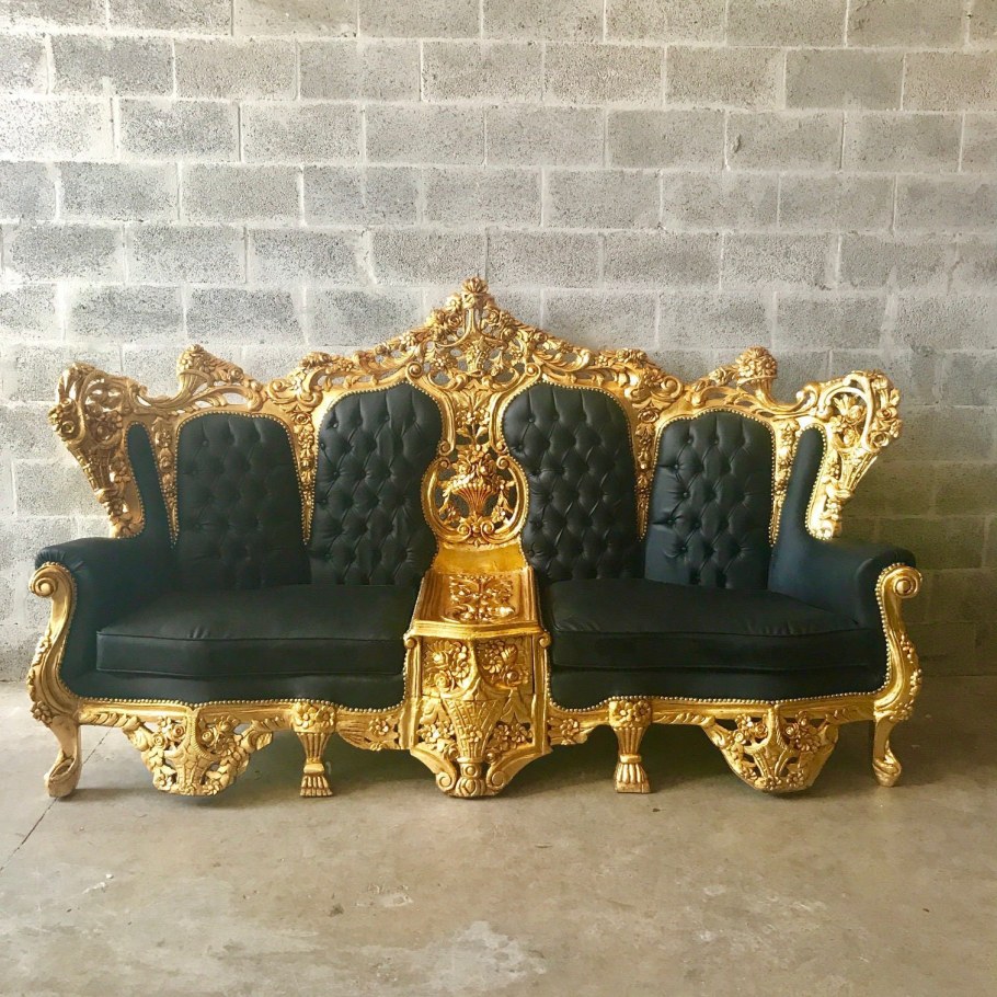 Трон рококо