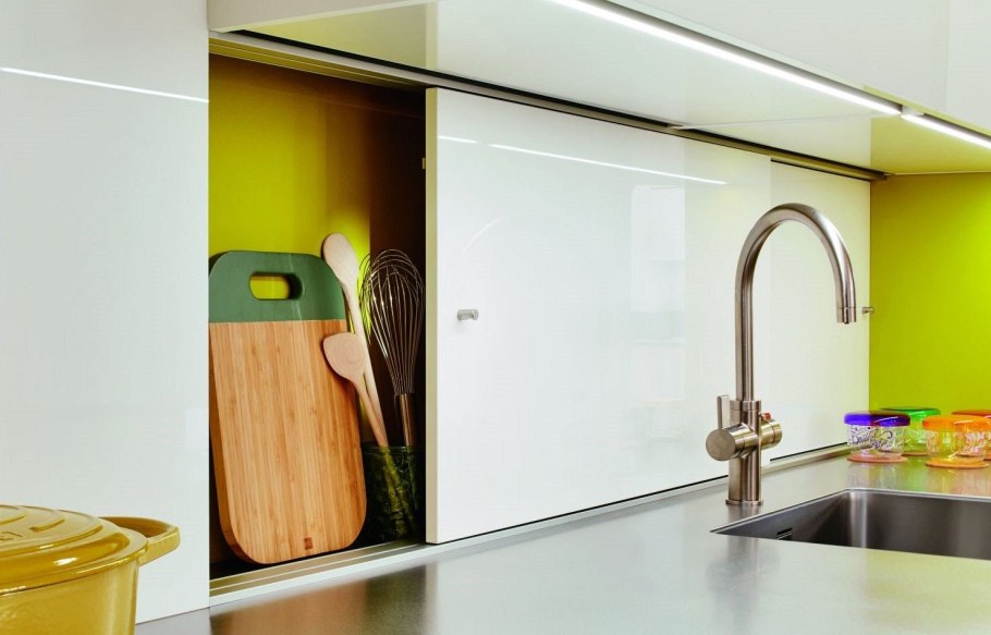 Реечные фасады для кухни