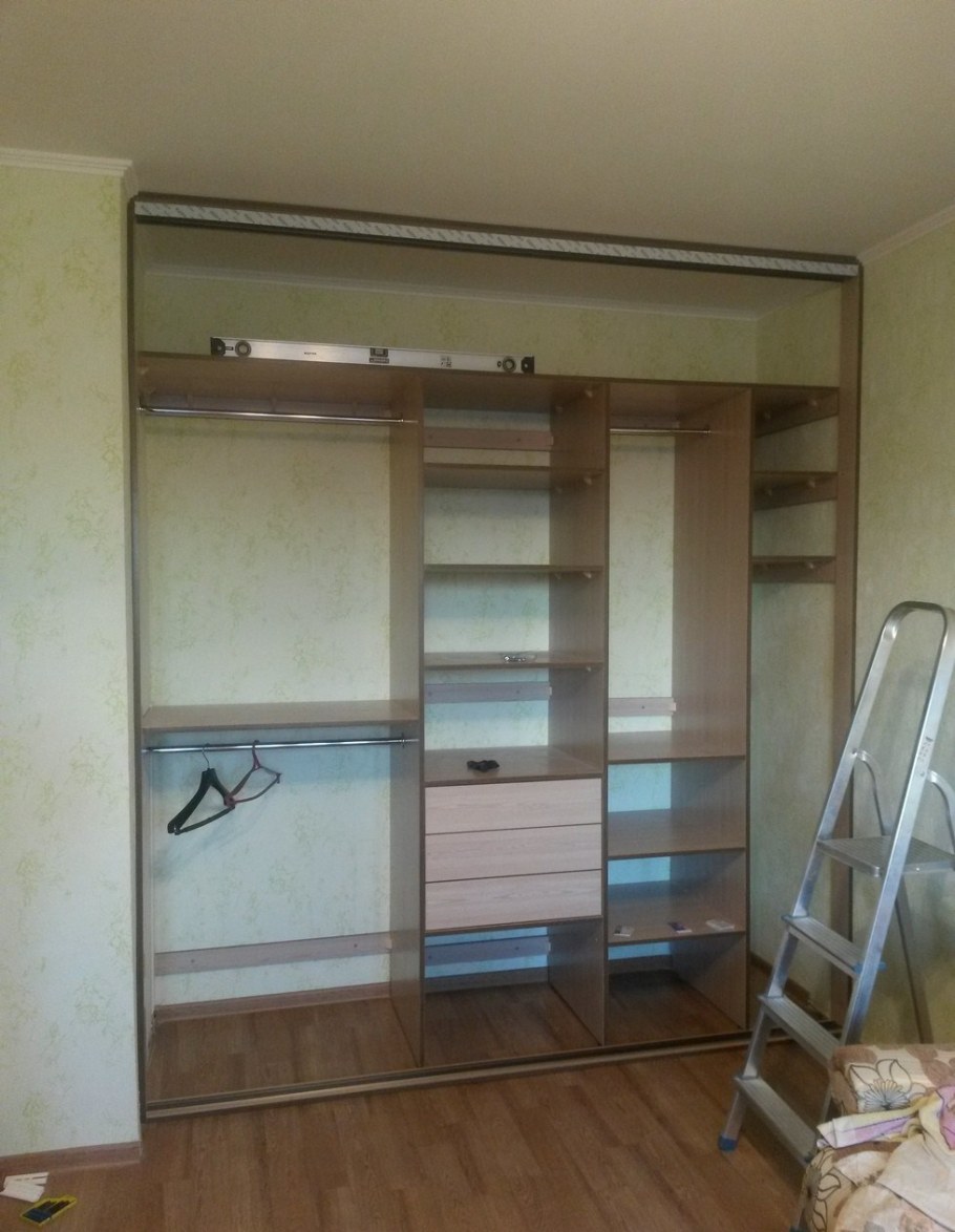 Каркас для раздвижного шкафа