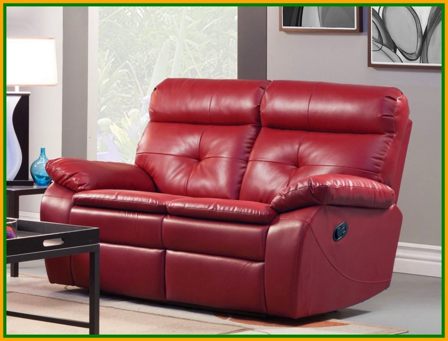 Диван кожаный - вишневый