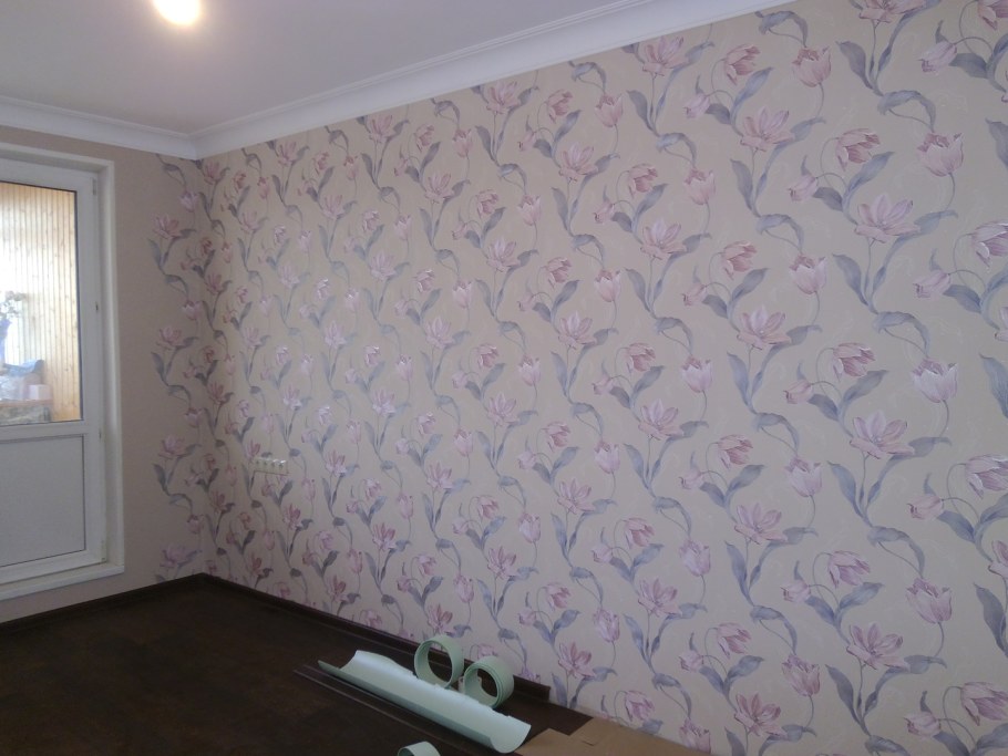 Поклейка обоев