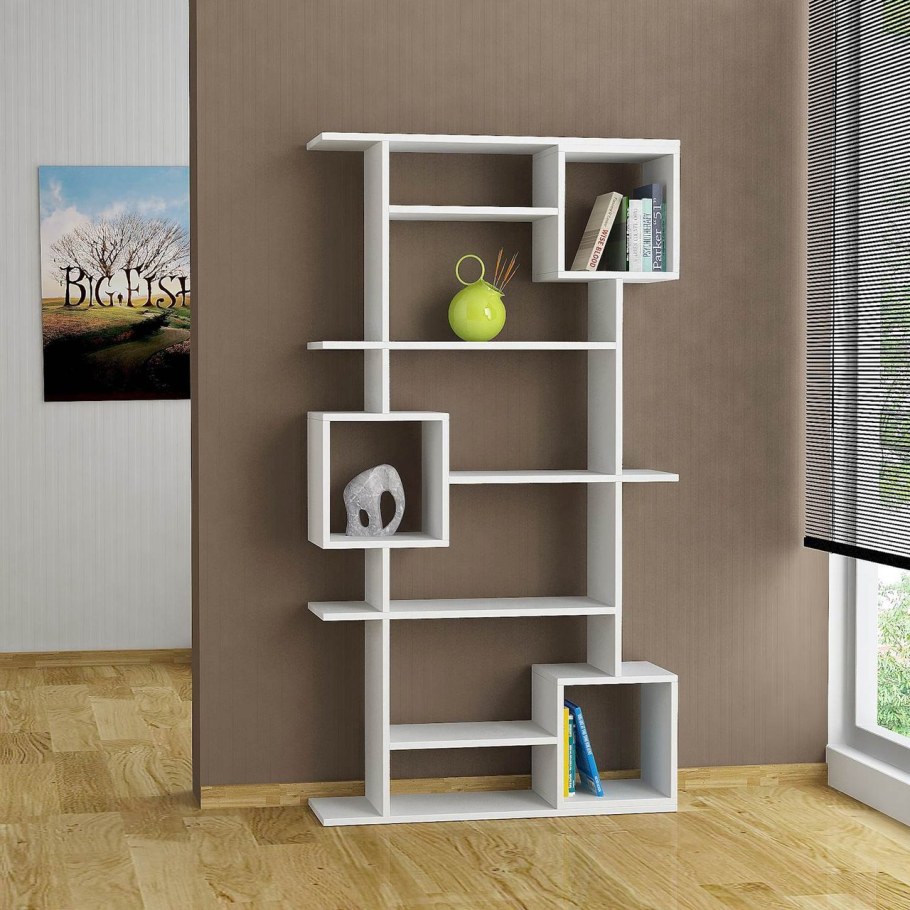 Необычные напольные полки