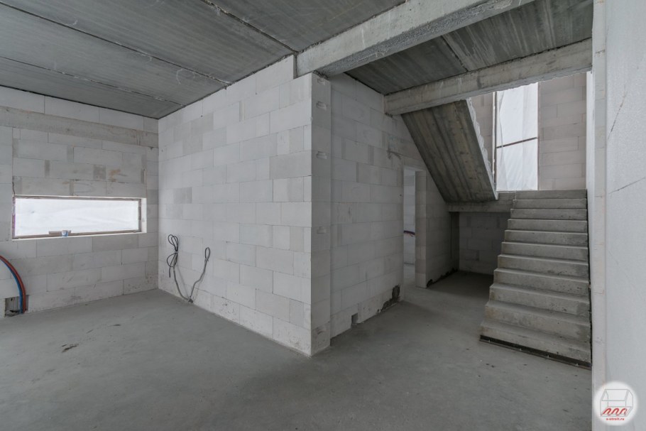 Черновая отделка стен из газосиликатных блоков внутри помещения