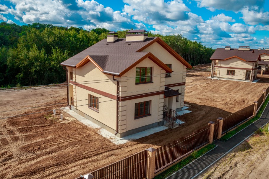 Наружная отделка двухэтажного дома