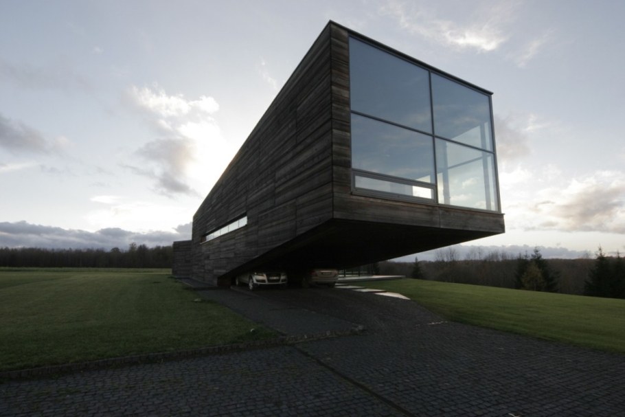 Консоли в современной архитектуре