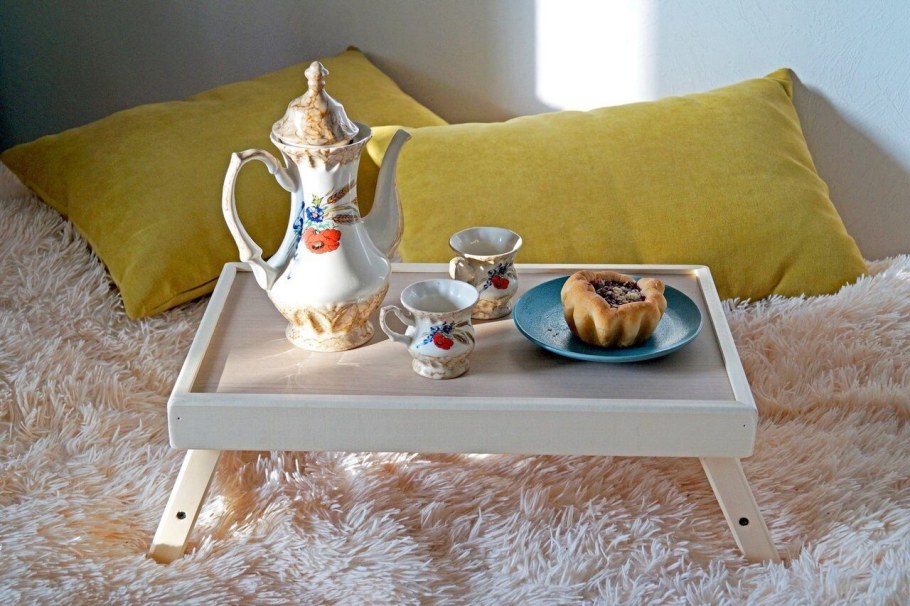 Столик кроватный для завтрака икеа