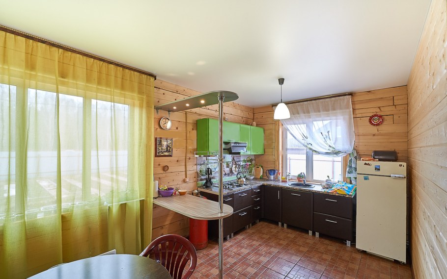 Подвесной потолок на даче