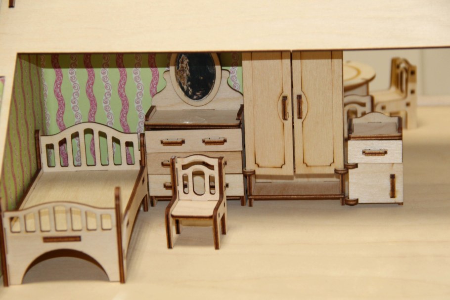 Мебель для кукол DOLLYTOY