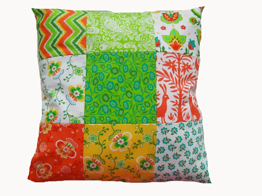 Подушка из 9 лоскутков