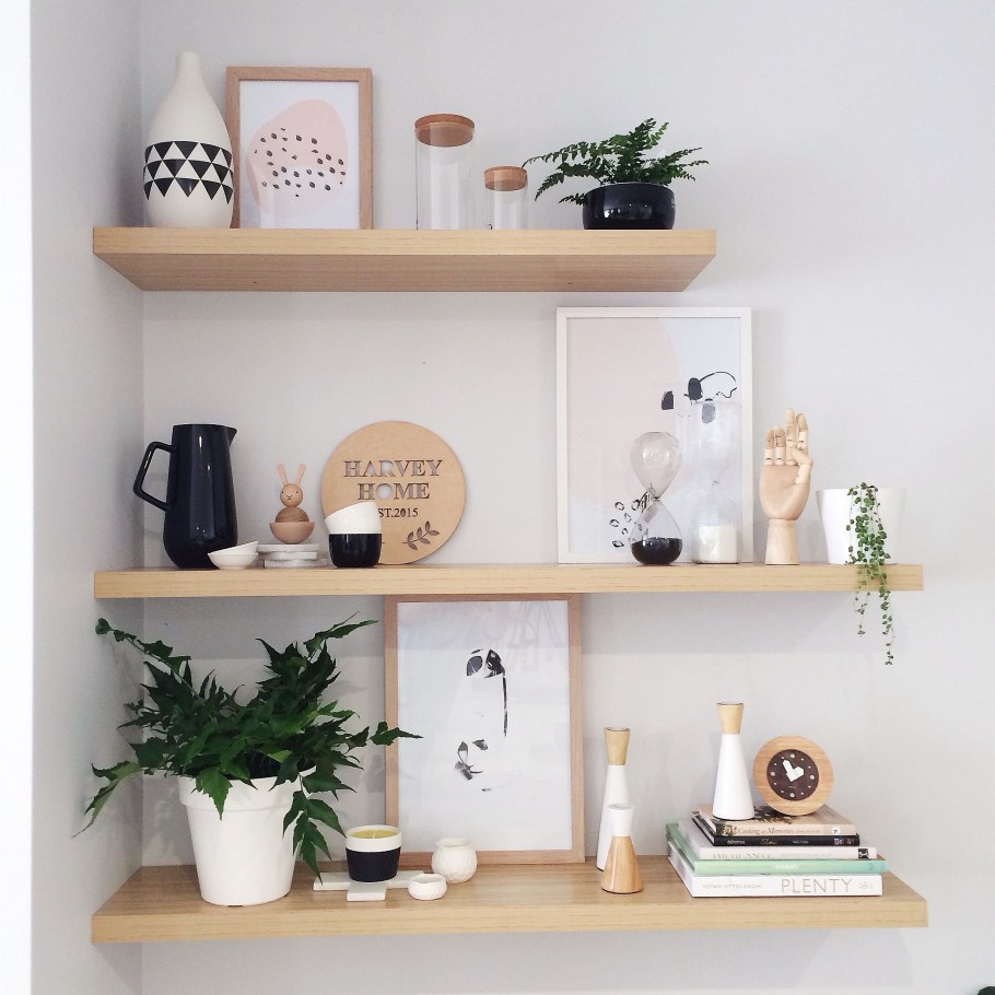 Декор полки