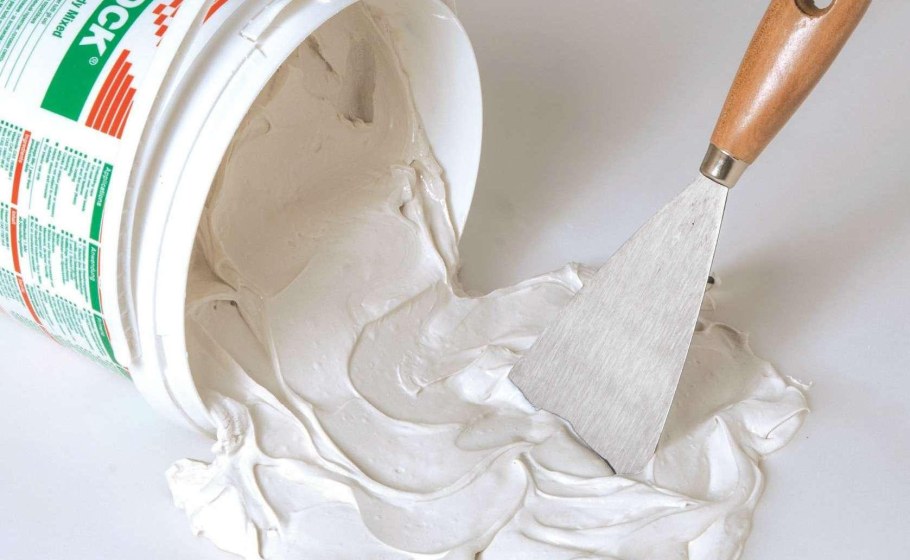 Шпаклевание углов с серпянкой