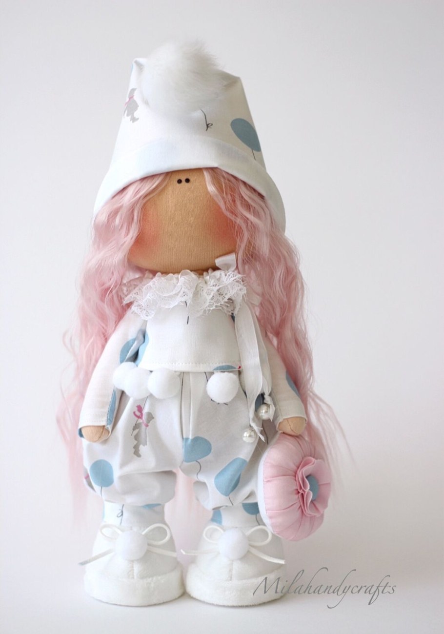 Кукла большеножка гномик