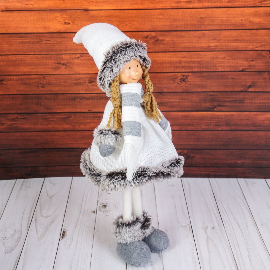 Интерьерная кукла "девочка в белом платье и полосатом шарфике", 41 см