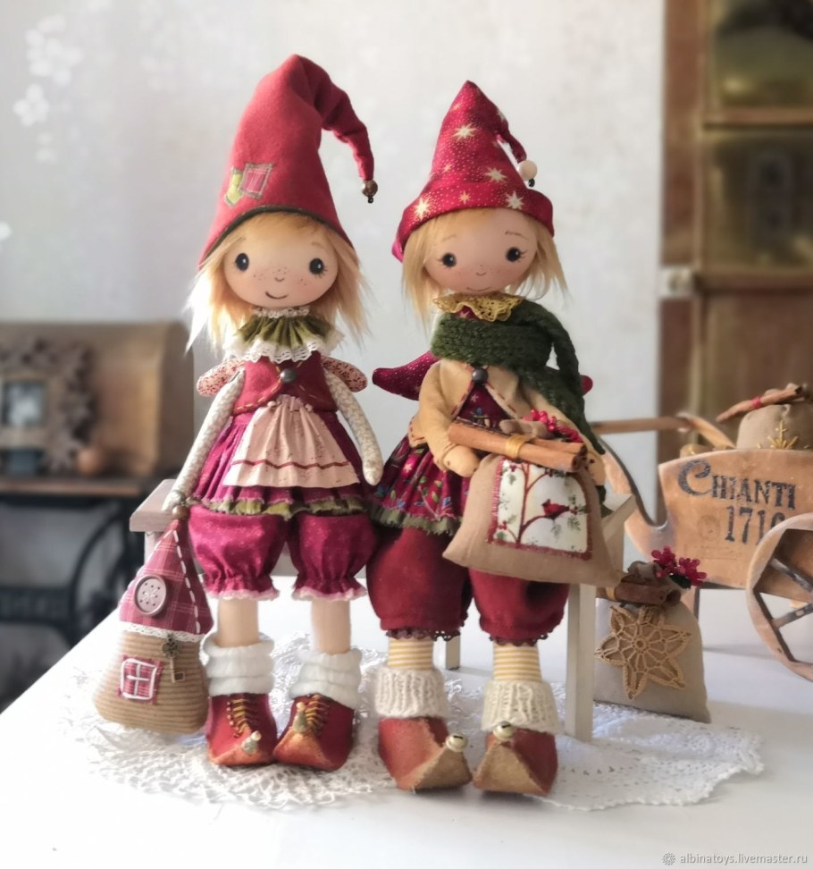 Домовой Гном+Рождественский Эльф.