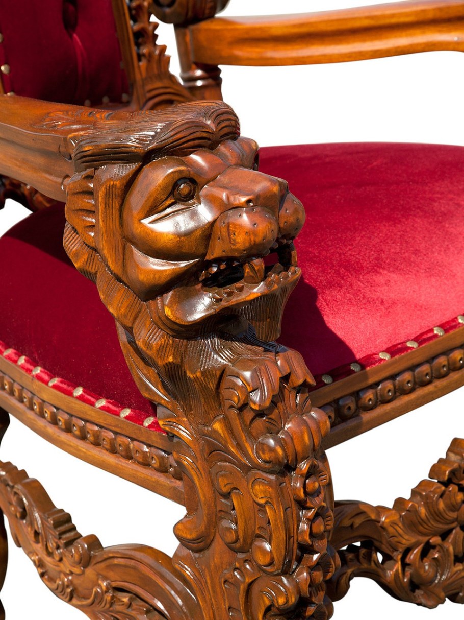 Кресло трон Lion