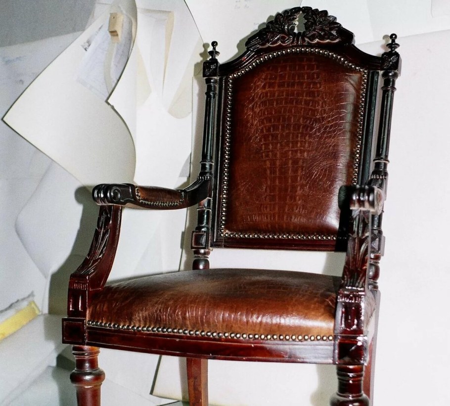 Кресло качалка антик