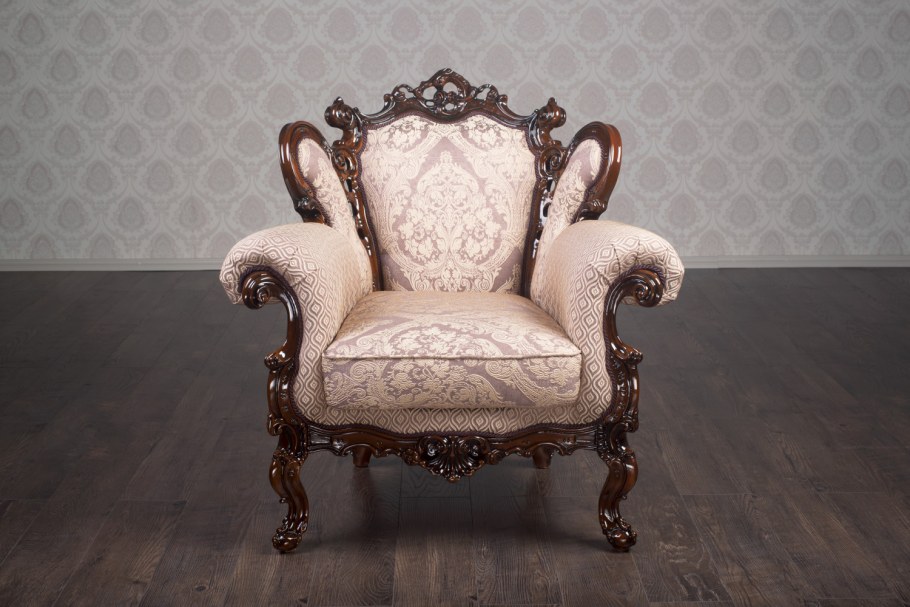 Кресло в стиле Барокко