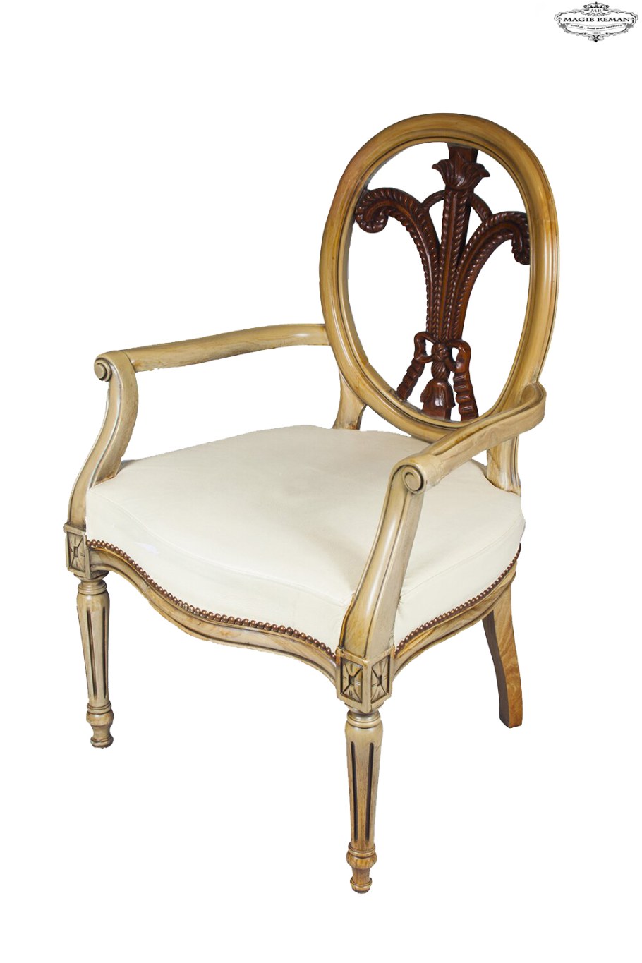 Стулья из массива резные