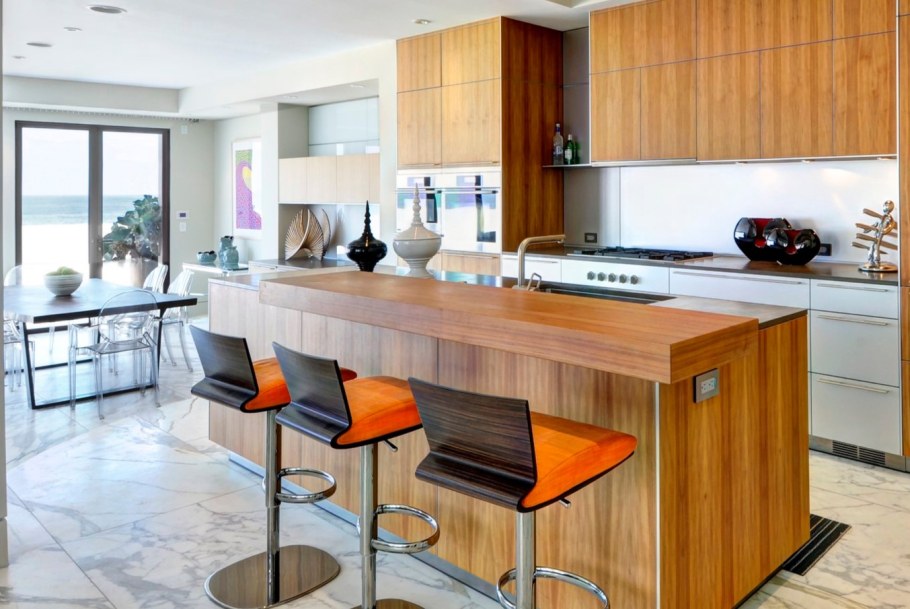 Деревянная барная стойка для кухни