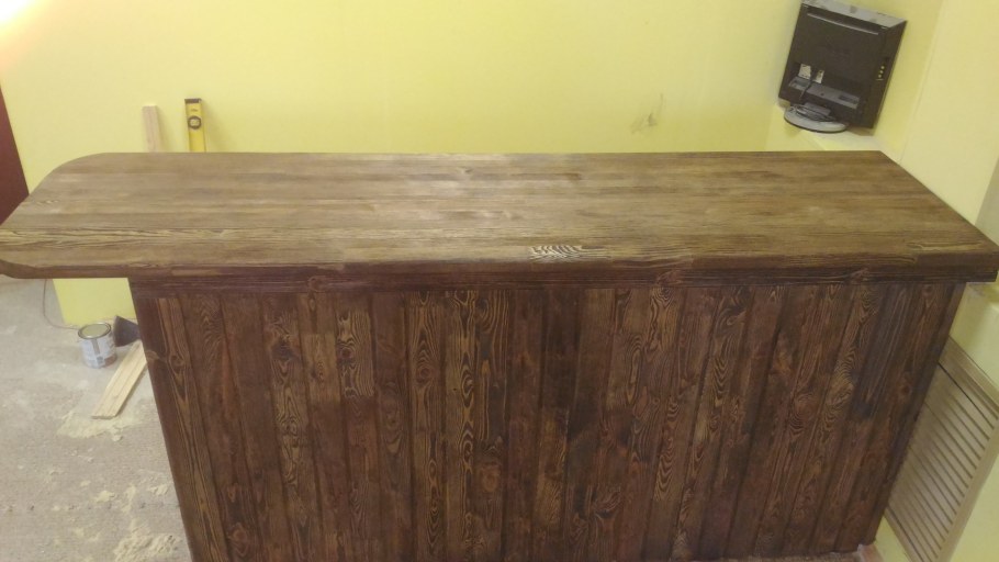 Мебель из массива дерева