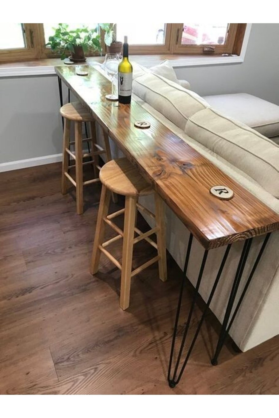 Деревянная барная стойка