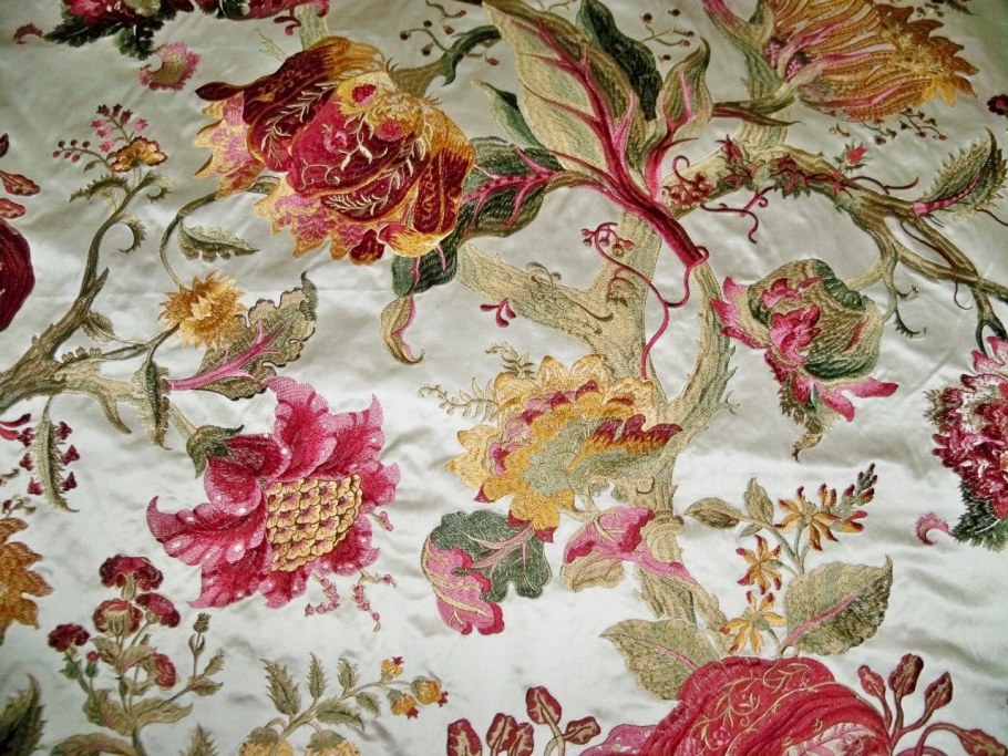 Бархат в интерьере