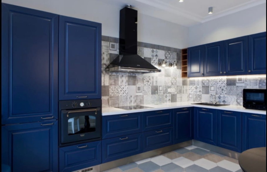 Кухня в бело синих тонах