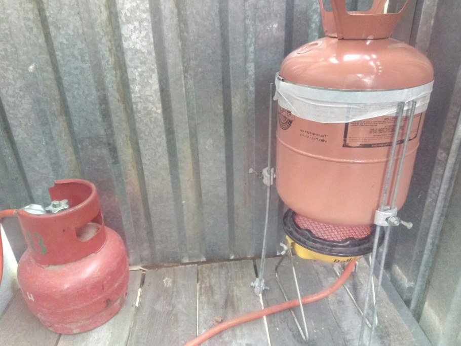 Урна из газового баллона