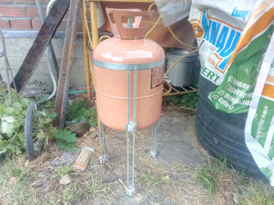 Из баллона фреона r2d2