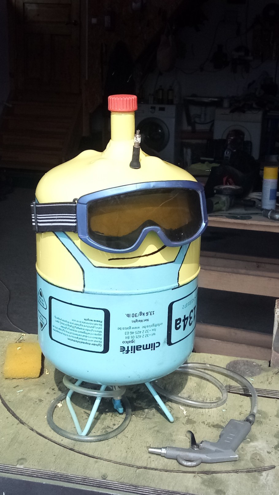 Изделия из фреоновых баллонов