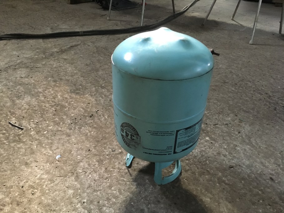 Из баллона фреона r2d2