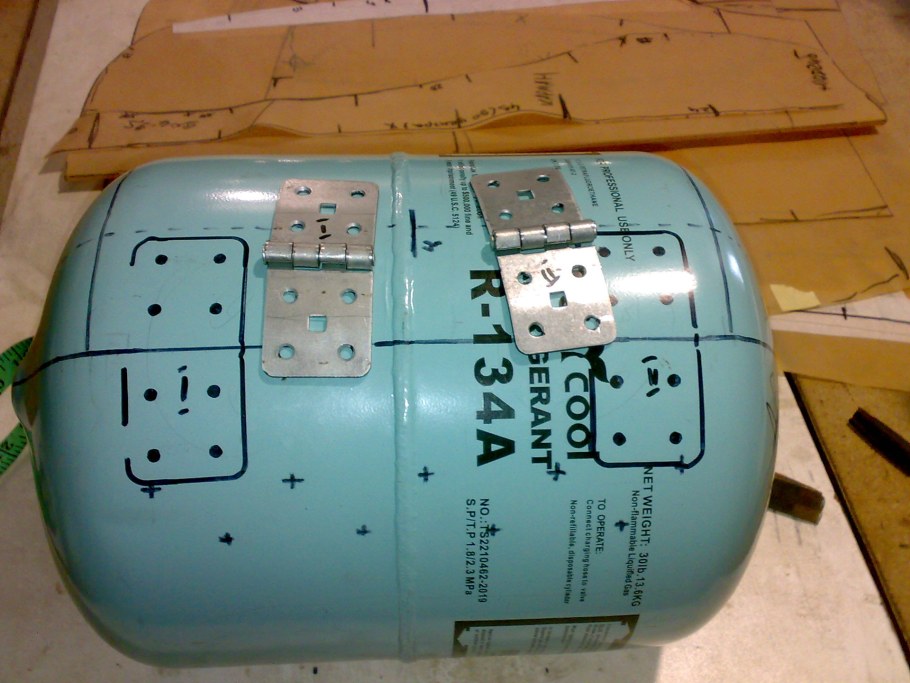 Мангал из фреонового баллона