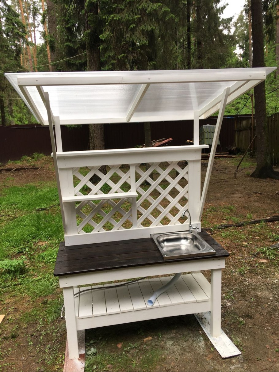 Уличная мойка для дачи