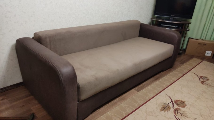 Отреставрированный диван