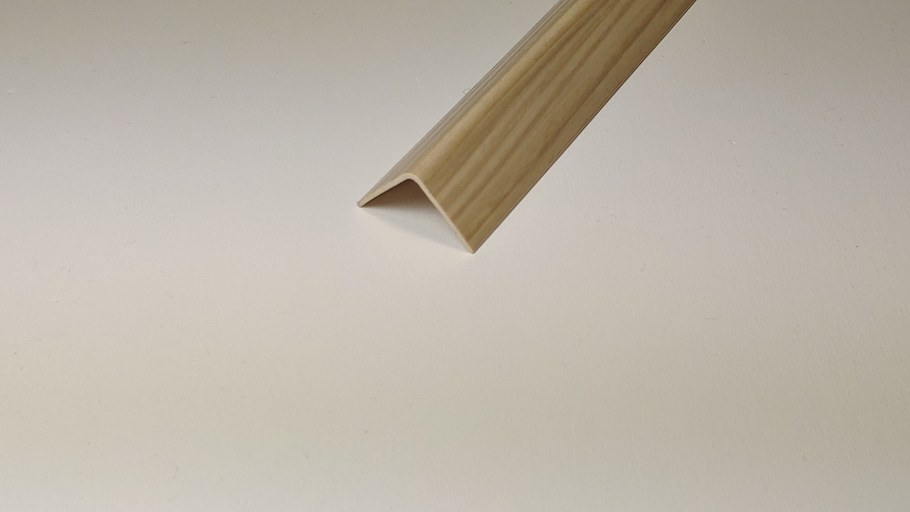 Cezar угол ПВХ 30х30мм. L=2,75м. 120 Клен