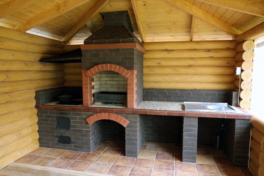 Беседка с мангалом и барбекю 5х3