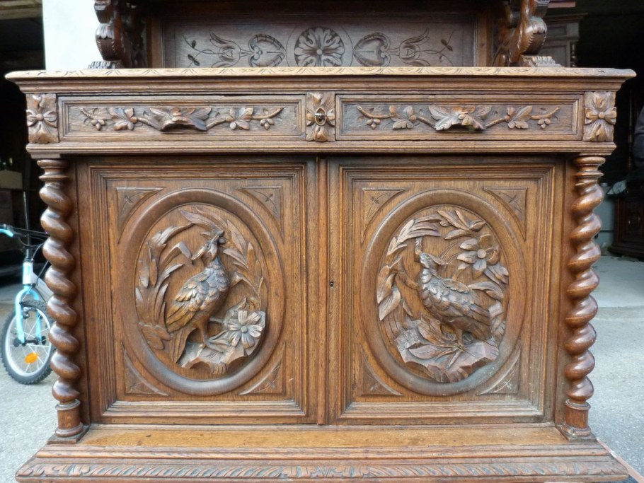 Антикварная мебель