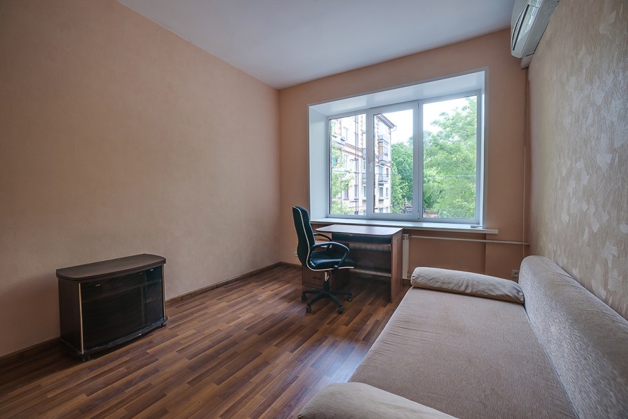 Интерьер комнаты для сдачи в аренду