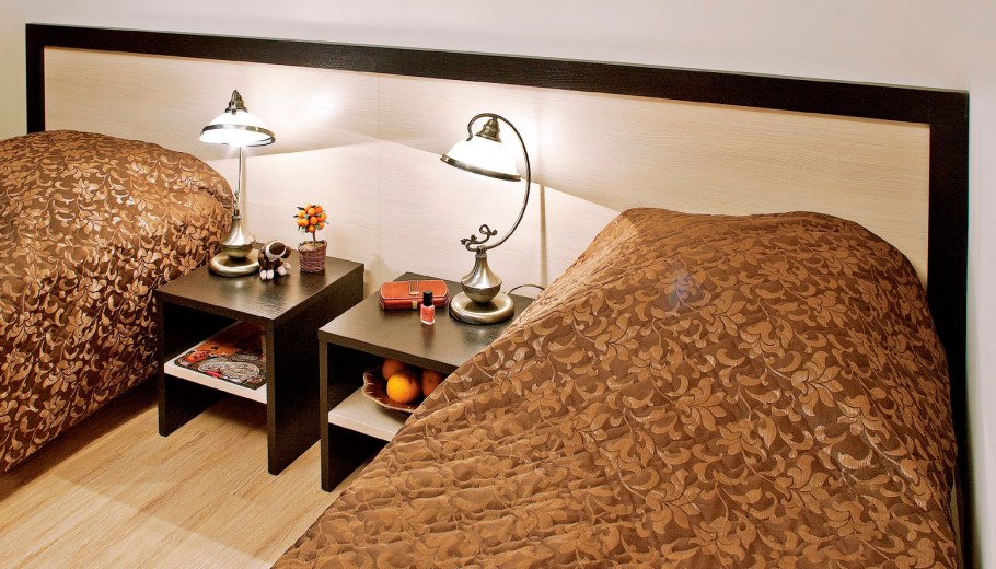 Детская мебель желтая